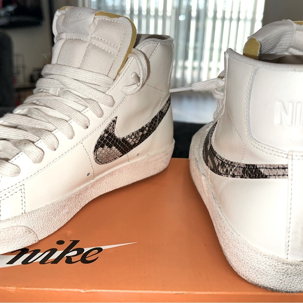 Nike blazers